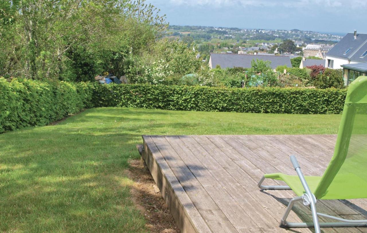 2 Bedroom Nice Home In Plestin Les Greves Extérieur photo